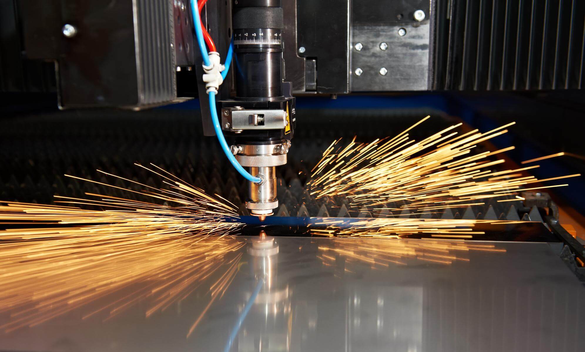 Cắt Laser CNC công nghệ Thụy Sĩ: Kỹ thuật cắt Laser chất lượng cao 6
