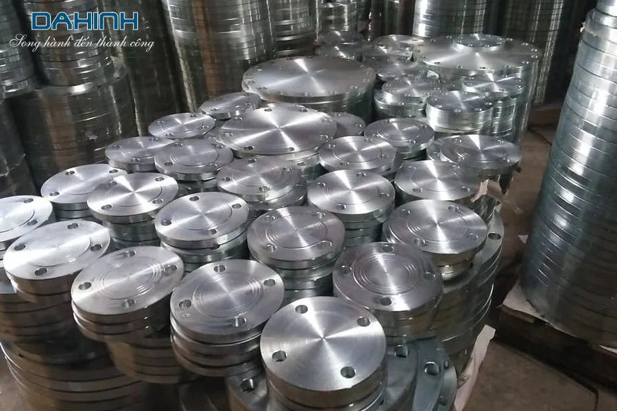 mặt bích inox