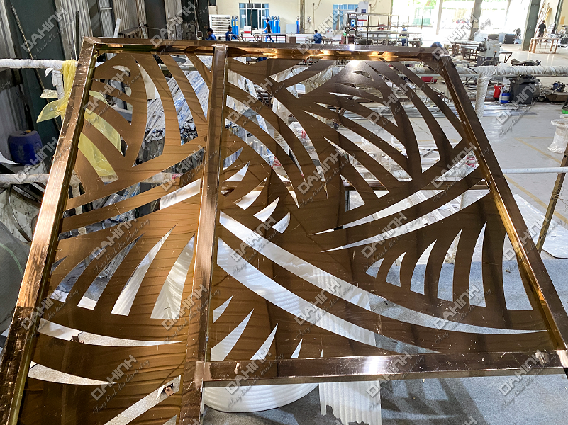 vách ngăn phòng bếp vách ngăn phòng bếp