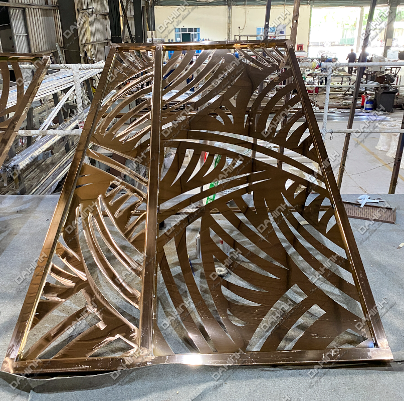 vách ngăn phòng bếp vách ngăn phòng bếp