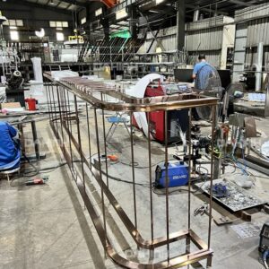 giá treo ly quầy bar