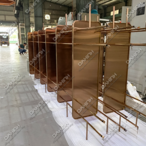 tủ kệ trang trí phòng khách