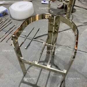 ghế inox mạ vàng