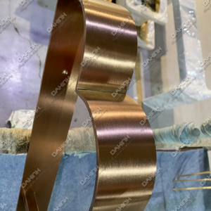 vách ngăn nhà hàng