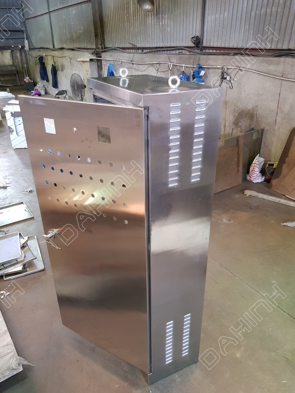 vỏ tủ điện ngoài trời