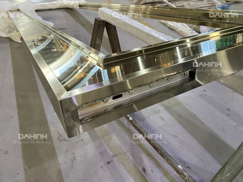 cửa inox 2 cánh