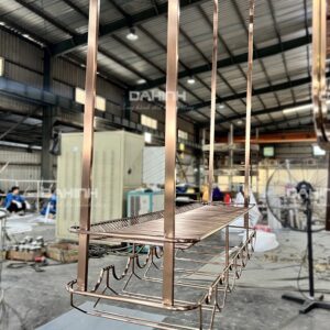 giá treo ly quầy bar gia đình