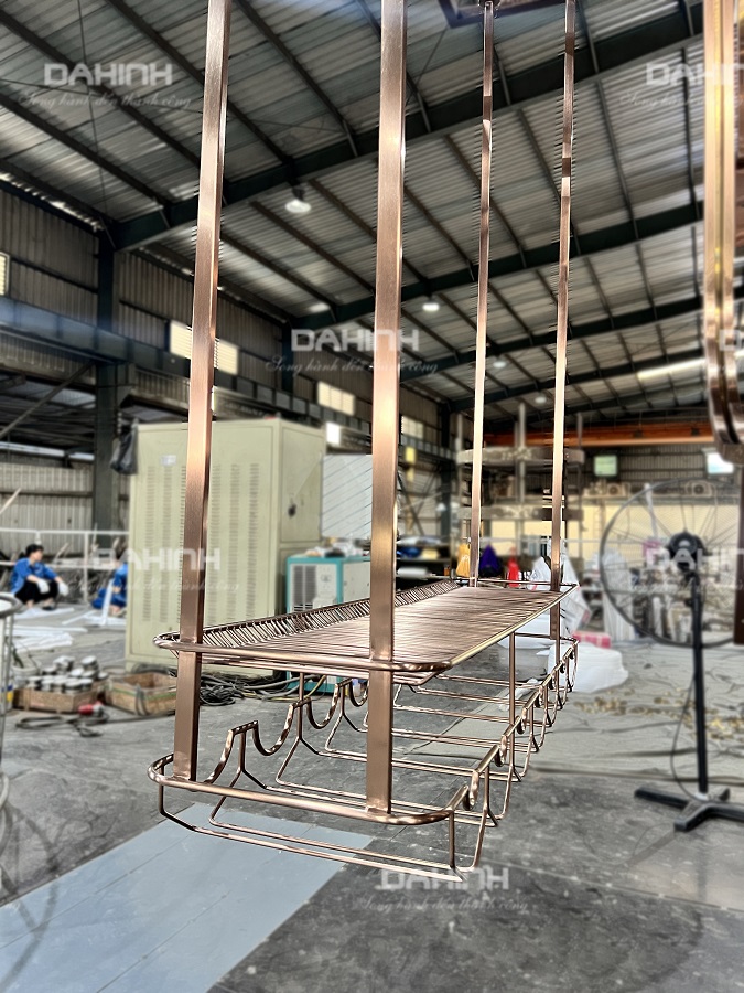 giá treo ly quầy bar gia đình giá treo ly quầy bar gia đình
