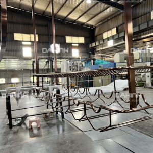 giá treo ly quầy bar gia đình