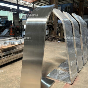 bục thông số kỹ thuật